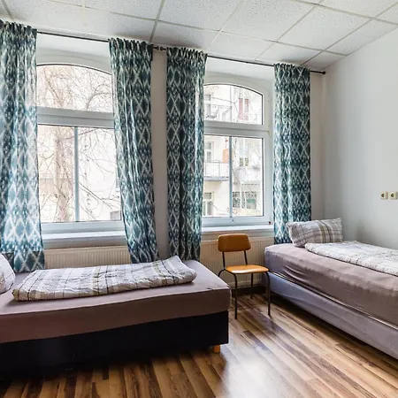 Apartment Enjoy Your With Dkn - Mon-sun - Late Night Check-in - Multilanguage - Near Railway Station - Witamy Serdecznie *